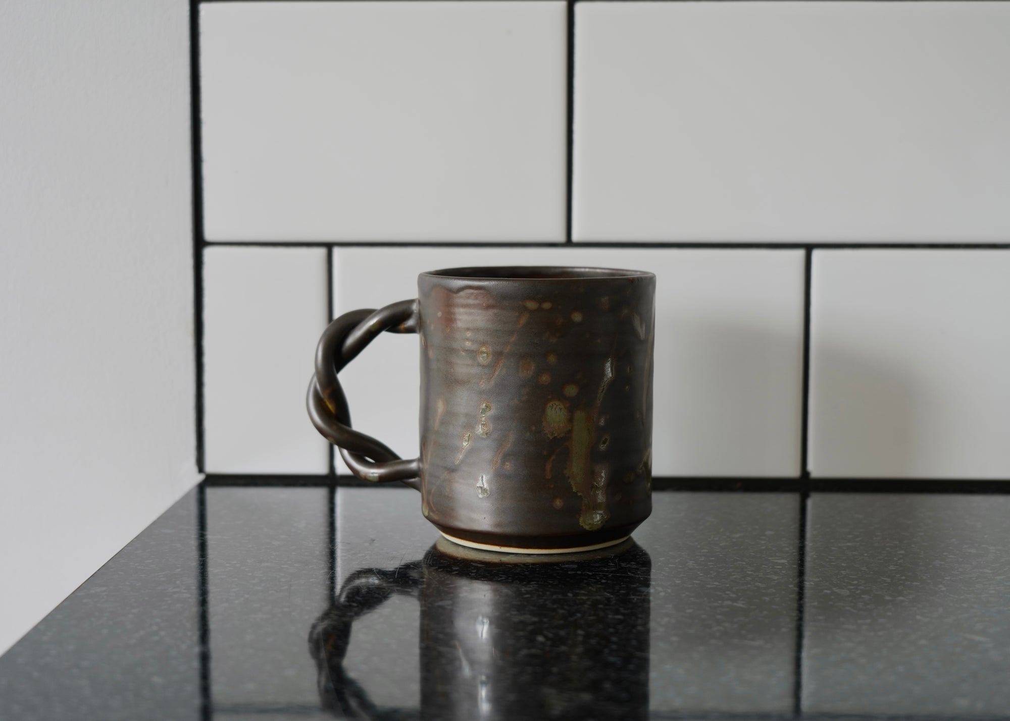 Earthenware Twist Mug